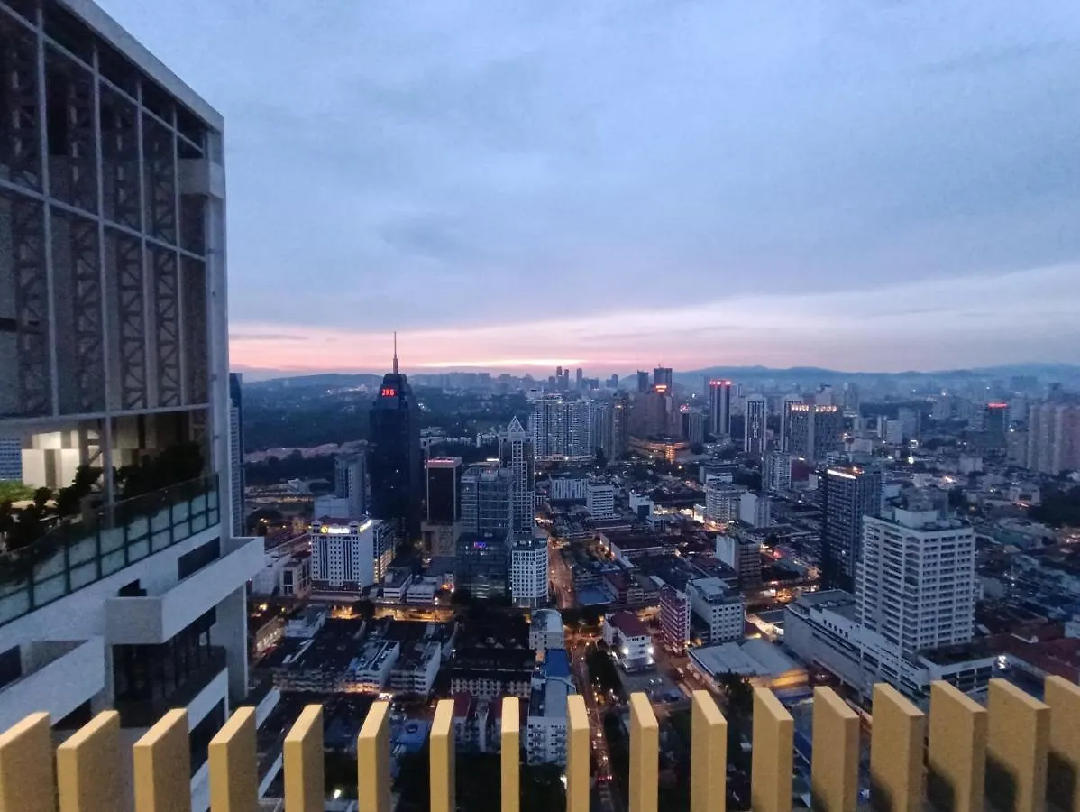 Lägenhet Lx 36A 2Queen Bed Infinity Pool Klcc View Kuala Lumpur